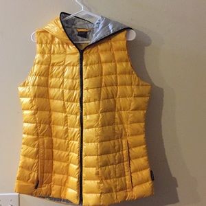 Obermeyer hooded vest